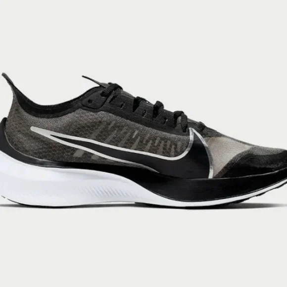 Nike Zoom Gravity shoes- 9 - Picture 3 of 14